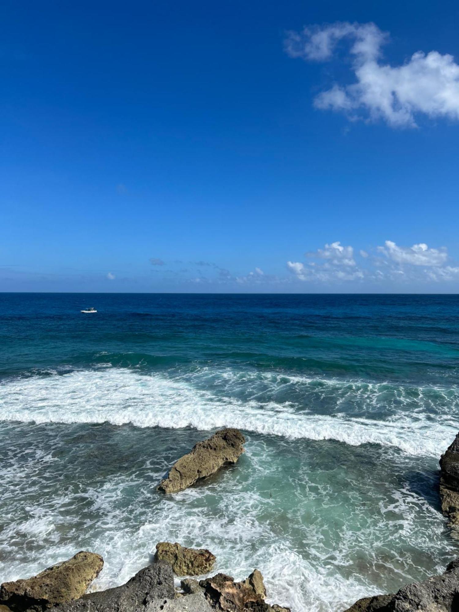 Relaxation, Beachfront, Island Escape Apartamento *